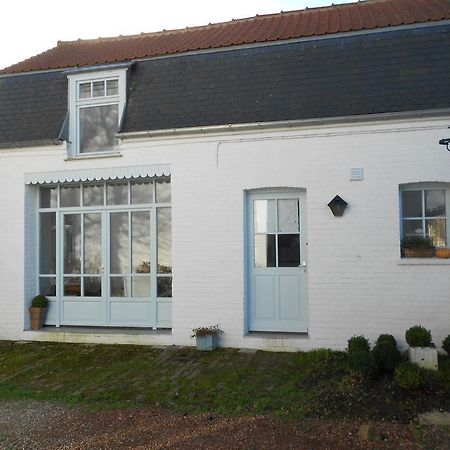 La Petite Maison Du Parc Bois-en-Ardres Екстериор снимка
